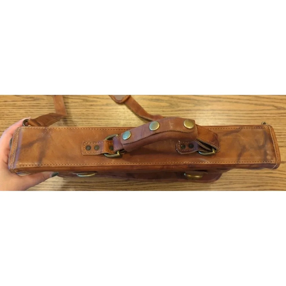 Gorgeous Genuine‎ Leather Briefcase Messenger Embossed Braves Baseball Bag